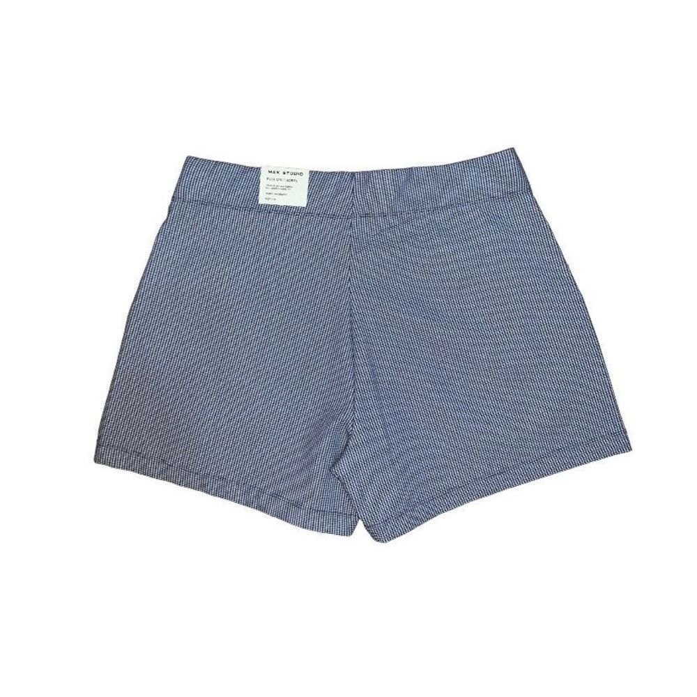 Max Studio Shorts - Picture 3 of 6